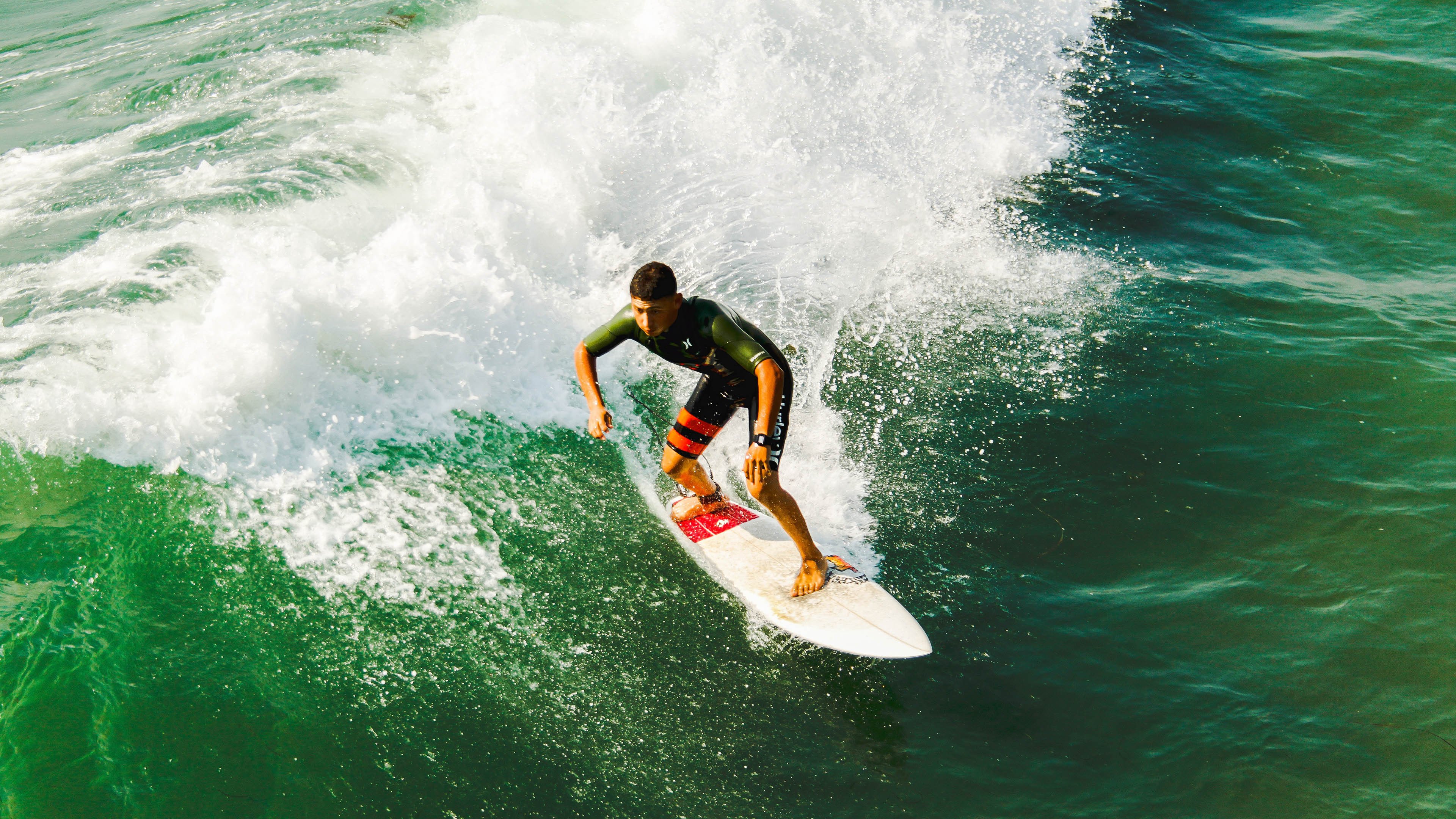 -“萨尔·巴赫带领南非羚羊队击败澳大利亚，成功晋级”